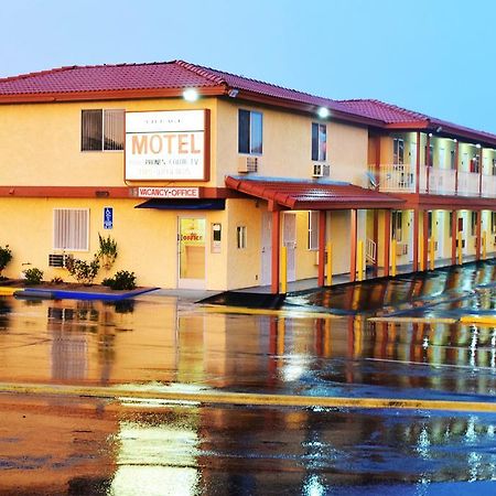 Mojave Inn Victorville Buitenkant foto