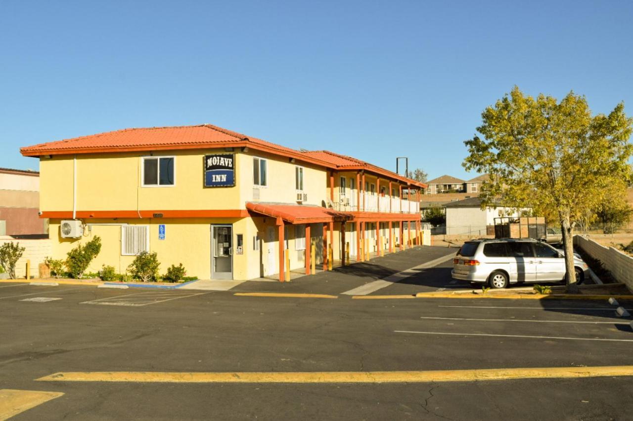 Mojave Inn Victorville Buitenkant foto