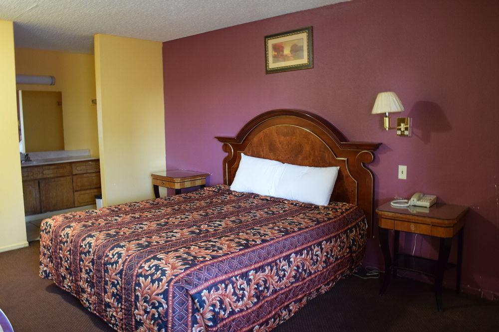 Mojave Inn Victorville Buitenkant foto