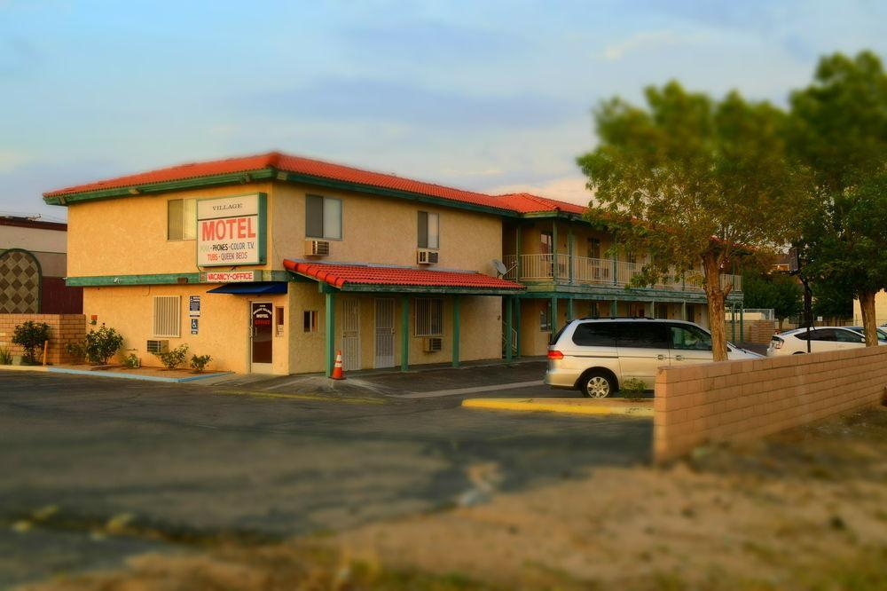 Mojave Inn Victorville Buitenkant foto
